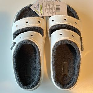 Crocs Classic Cozzzy Unisex Sandals - White